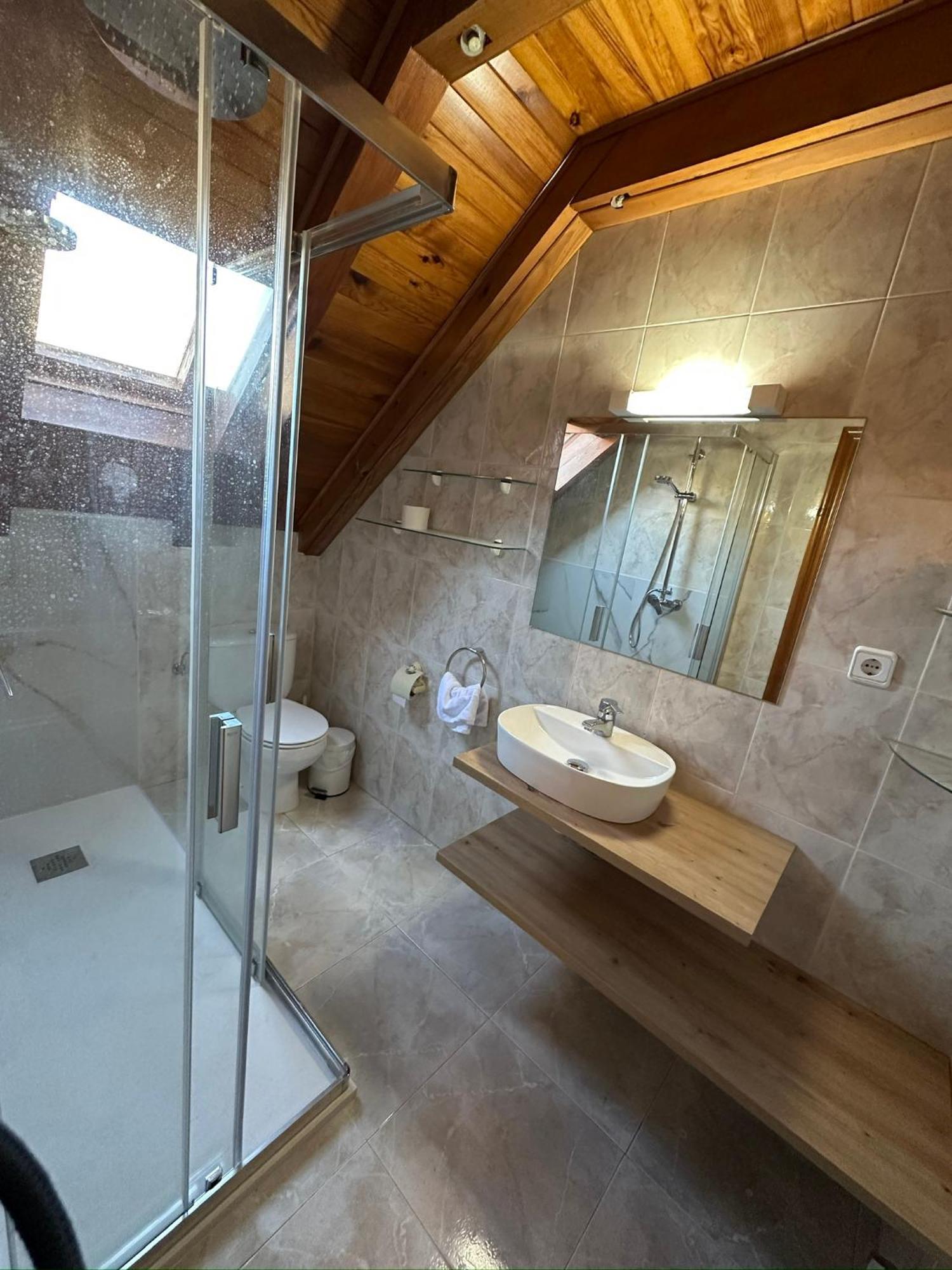 Hostal Ezkaurre Isaba Zewnętrze zdjęcie