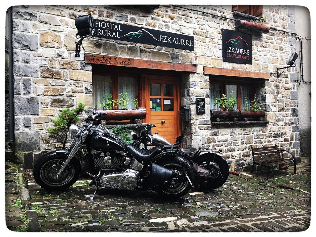 Hostal Ezkaurre Isaba Zewnętrze zdjęcie
