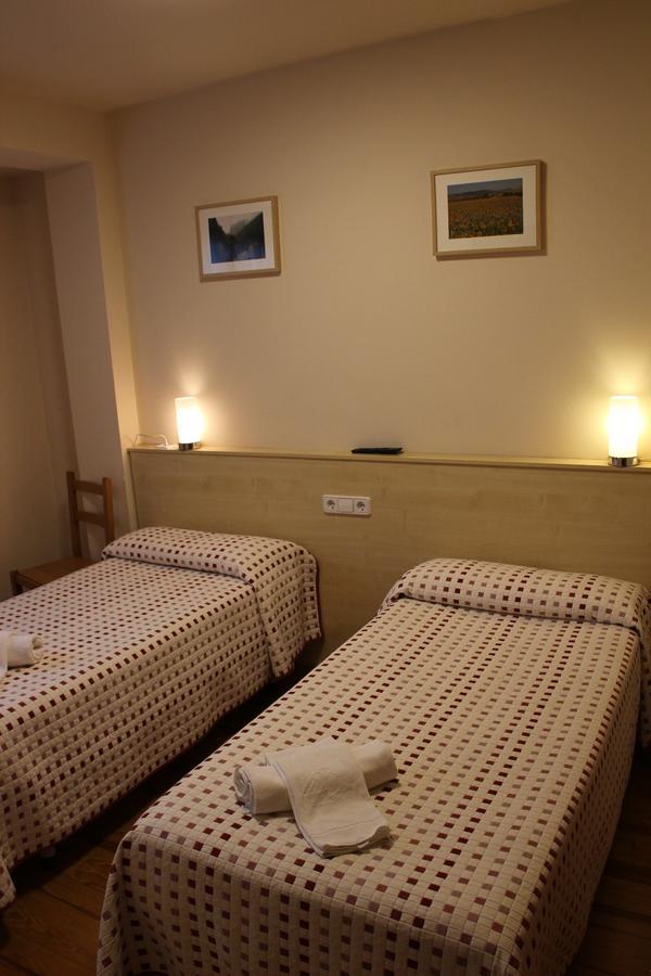 Hostal Ezkaurre Isaba Zewnętrze zdjęcie