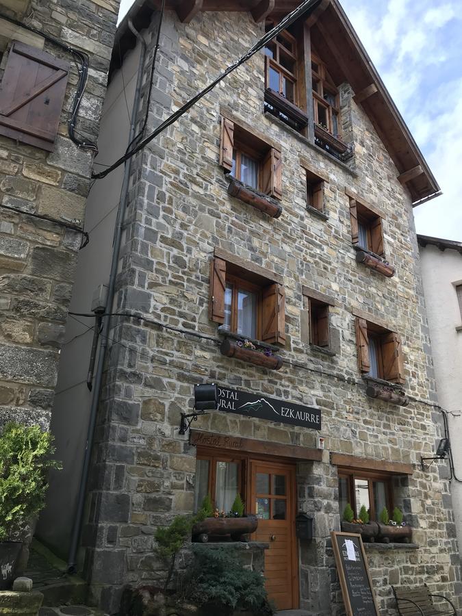 Hostal Ezkaurre Isaba Zewnętrze zdjęcie
